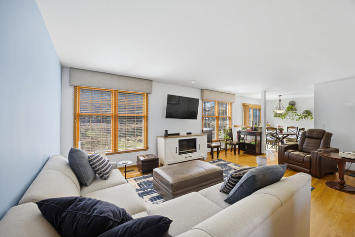 Property Photo: 11919 Somerset Road IL 60467