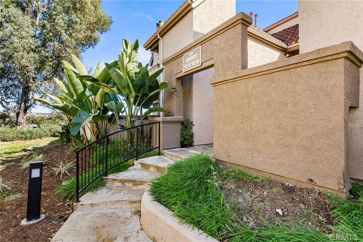 Property Photo:  28282 Sorrento 150  CA 92677 