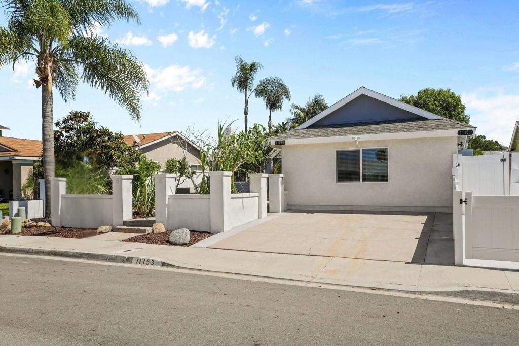 Property Photo:  11153 Acaso  CA 92126 