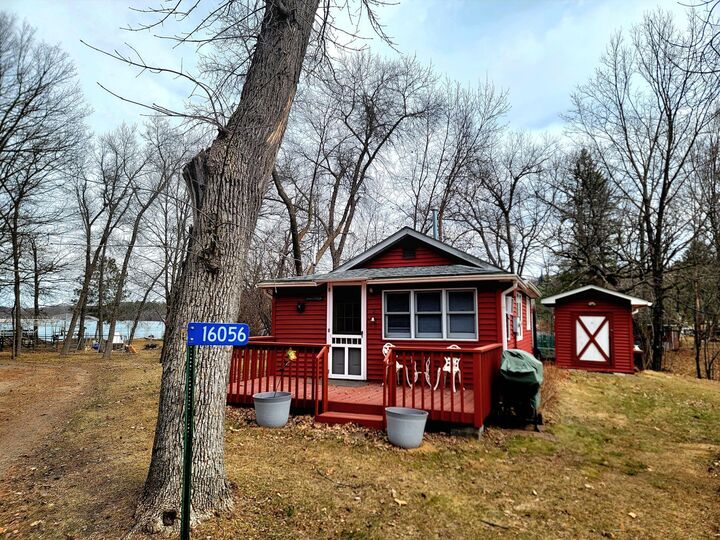 Property Photo:  16056 Eagle Lake Lane  MN 56401 