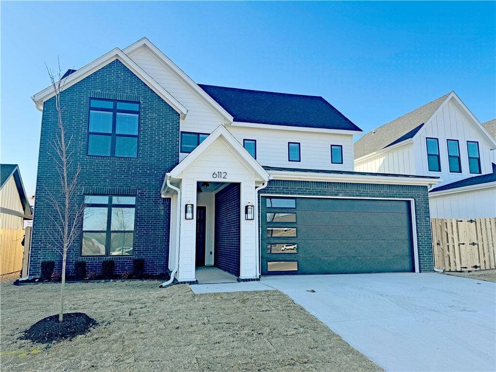 Property Photo: 6010 40th Place AR 72758