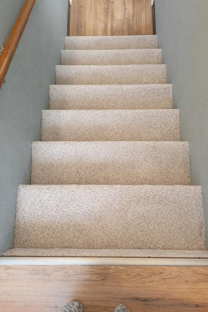 Property Photo:  8511 McLaughlin Lane  OR 97601 