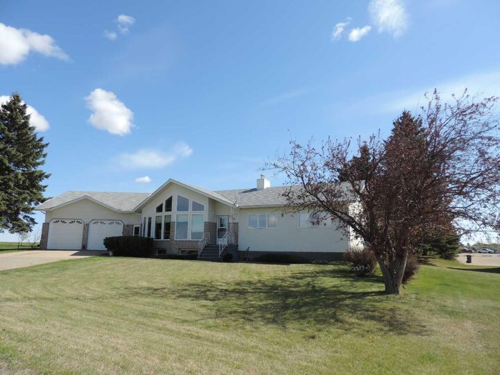 Property Photo: 5205 55st. AB T0C 2J0