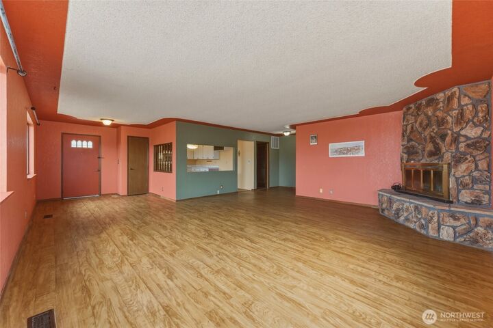 Property Photo: 1427 Wilkenson Street OR 97862