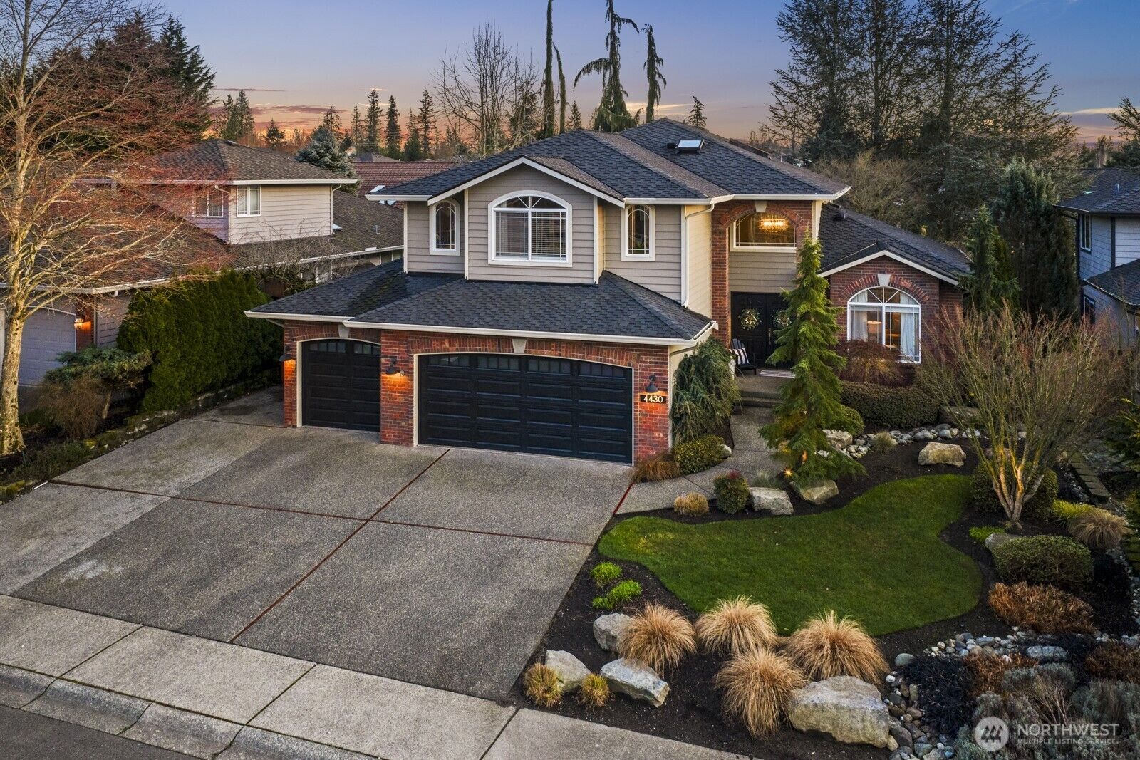Property Photo:  4430  144th Street SE  WA 98296 