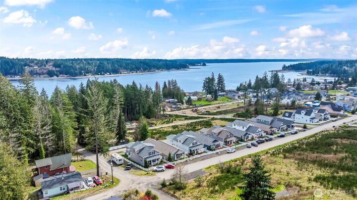 Property Photo: 30 E Cedarland Lane WA 98524