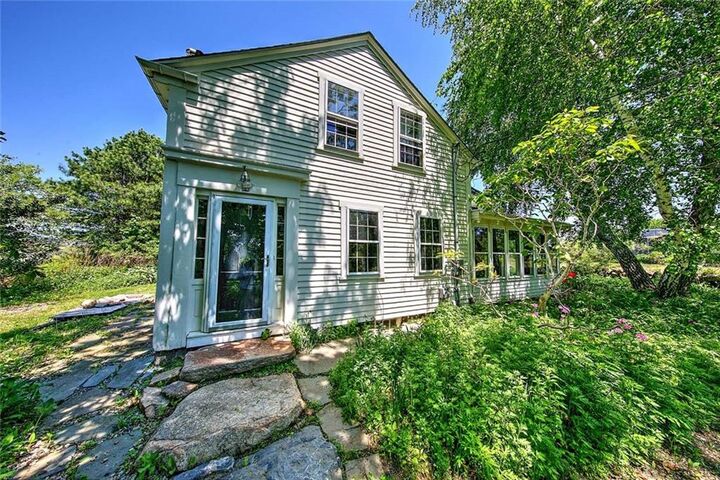 Property Photo: 408 Hix Bridge Road MA 02790