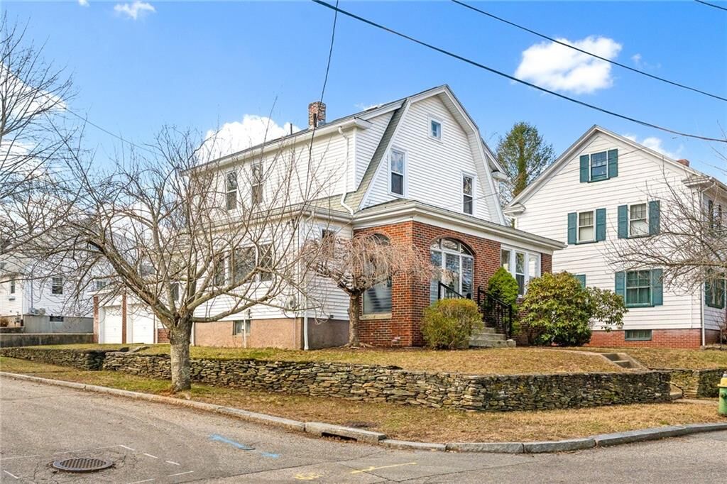 Property Photo:  38 Trinity Parkway  RI 02908 