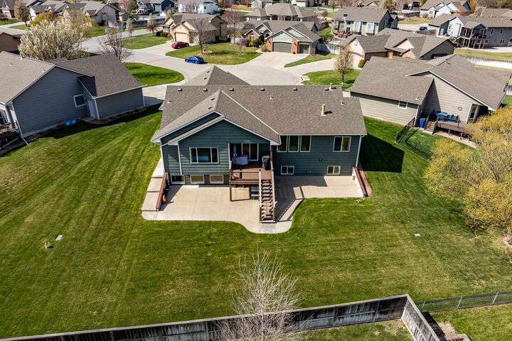 Property Photo:  542 S Fawnwood Ct  KS 67235 