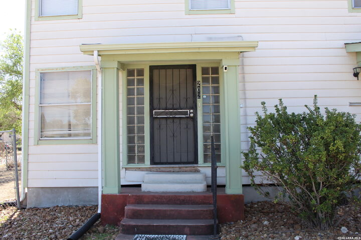 Property Photo: 202 Senisa TX 78228