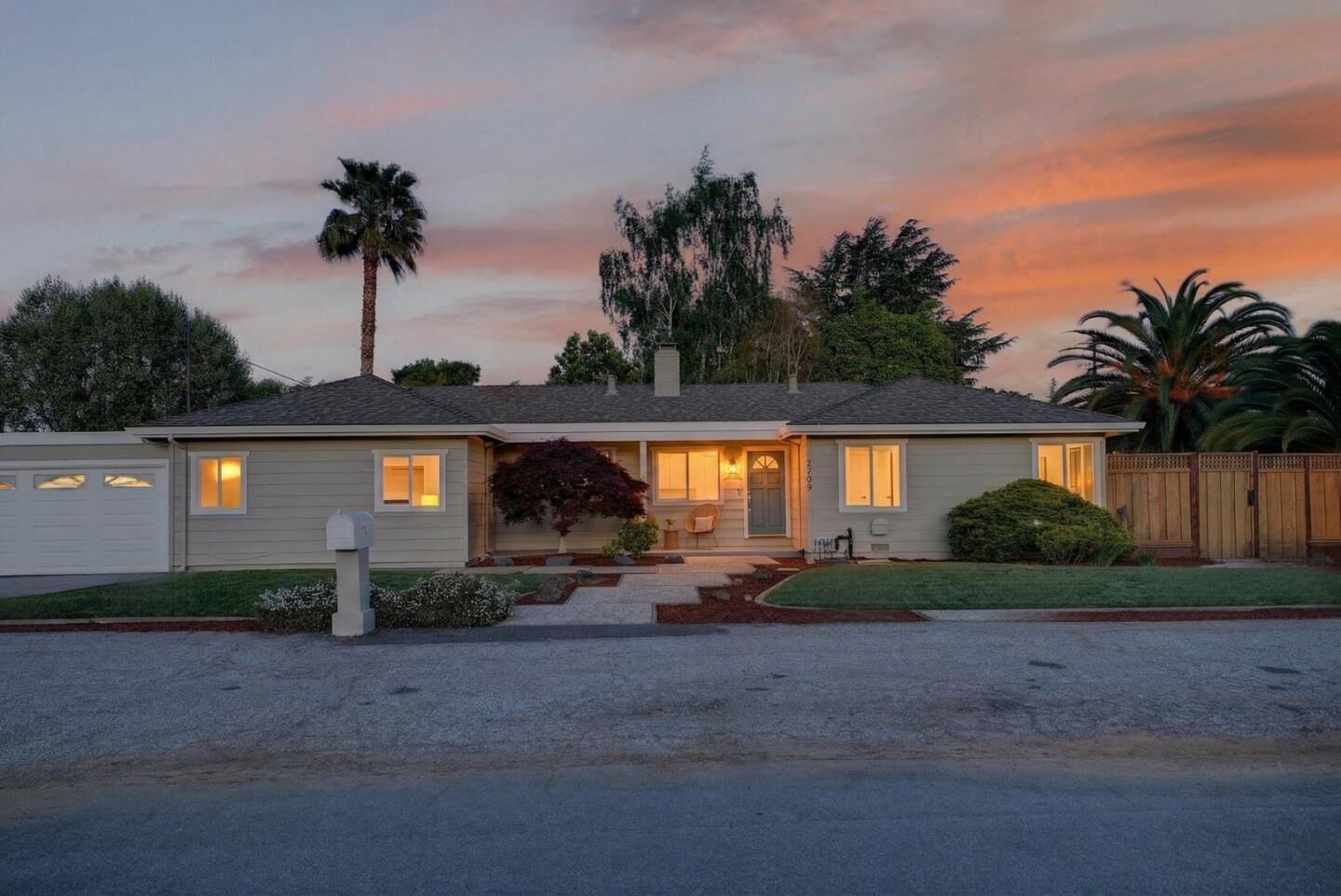 Property Photo:  2169 Yorkshire Way  CA 94040 