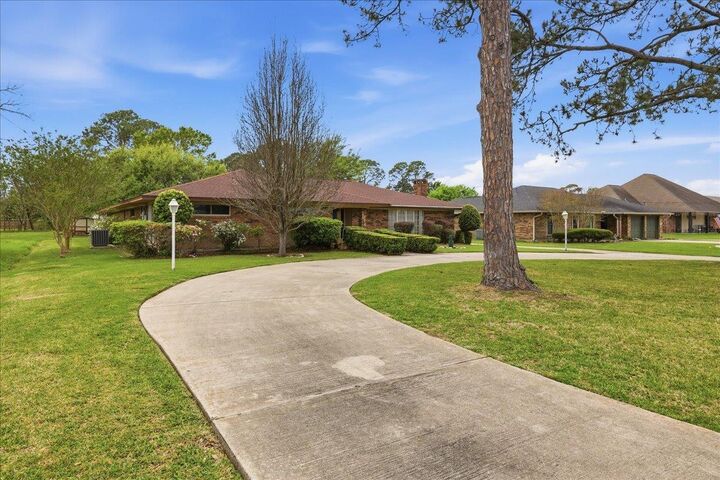 Property Photo:  1016 27th Street  TX 77627 