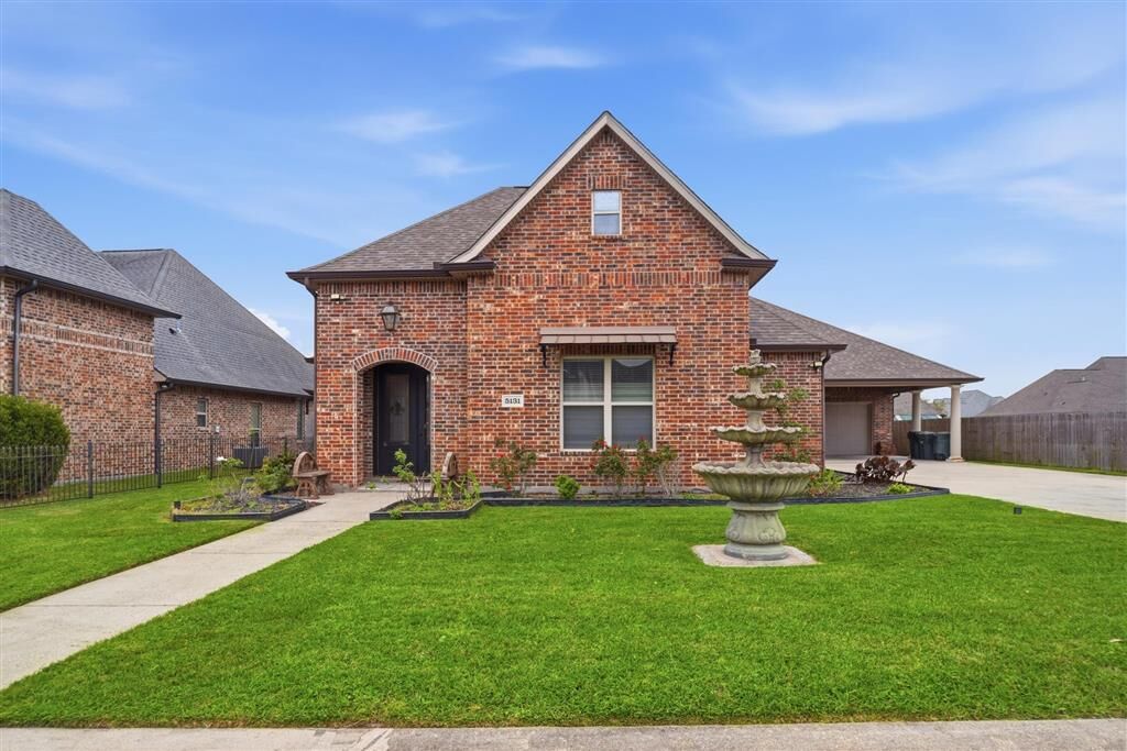 Property Photo: 5131 L'Acadie Drive LA 70605