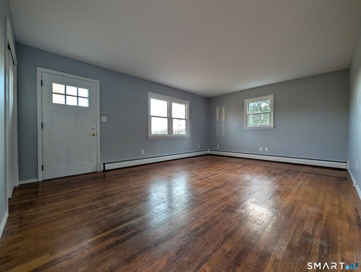 Property Photo: 189 Melrose Road CT 06016