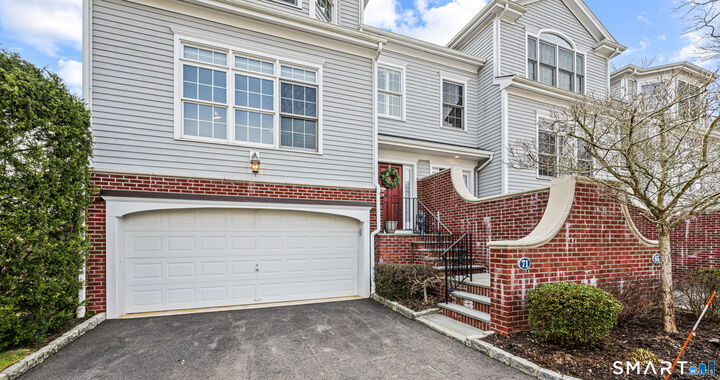 Property Photo:  71 Aberdeen Way 71  CT 06890 