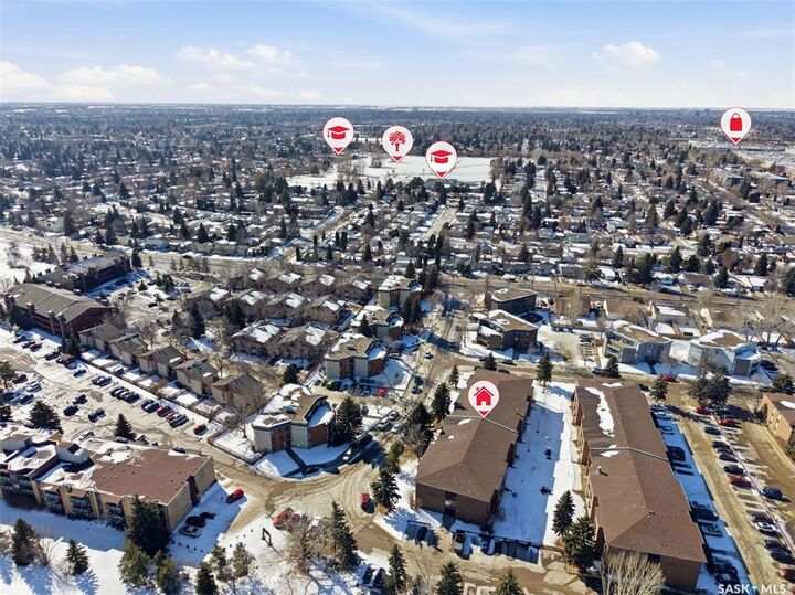Property Photo: 403 Tait Court 306 SK S7H 5L3
