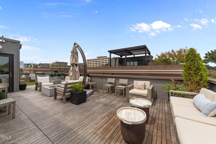 Property Photo: 138 S East Street NC 27601