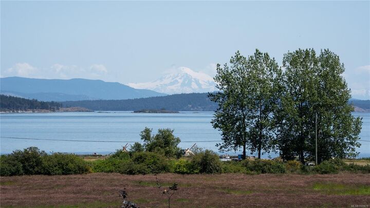 7003 Beach View Crt — photo 1