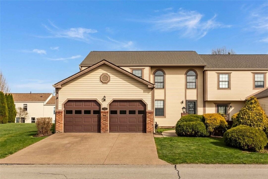 Property Photo: 1113 Old Farm Rd. PA 15055