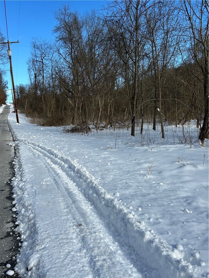 Property Photo:  130 Henry Rd  PA 15672 