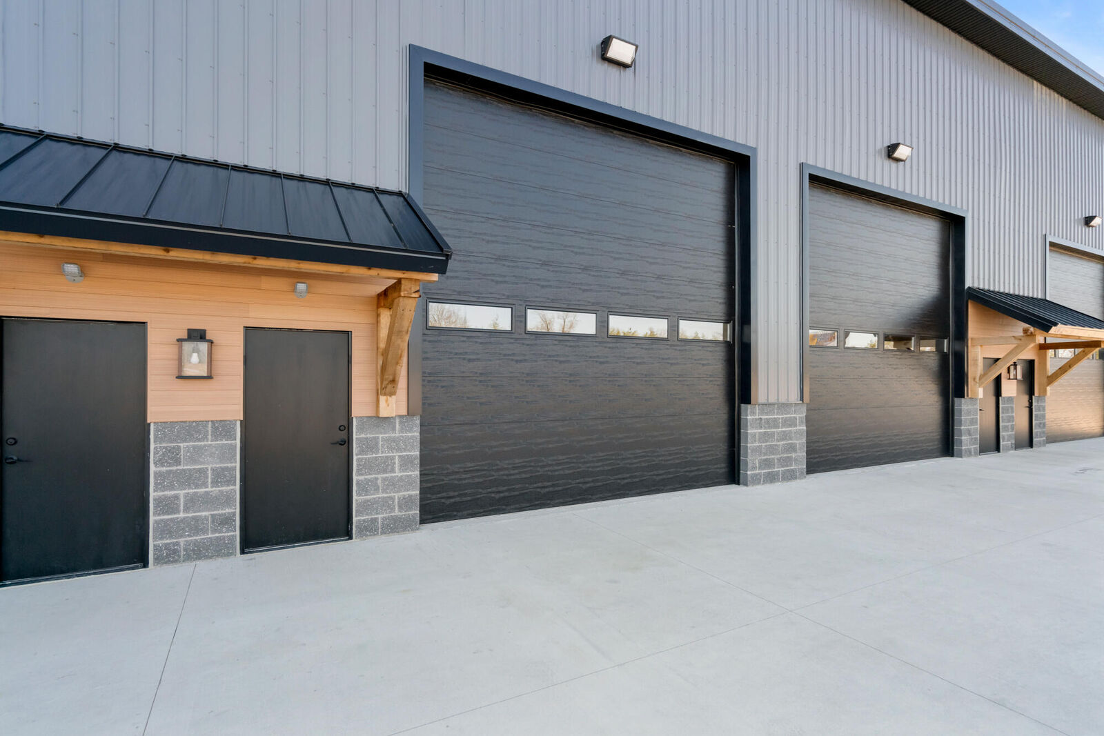 Property Photo:  5384 Commerce Boulevard  MI 49749 