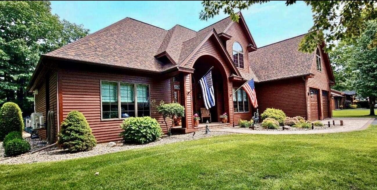 Property Photo:  30 Pine Ridge Drive  NY 12962 