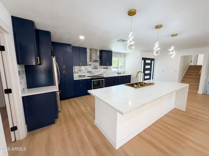 Property Photo:  5524 N 39th Avenue  AZ 85019 