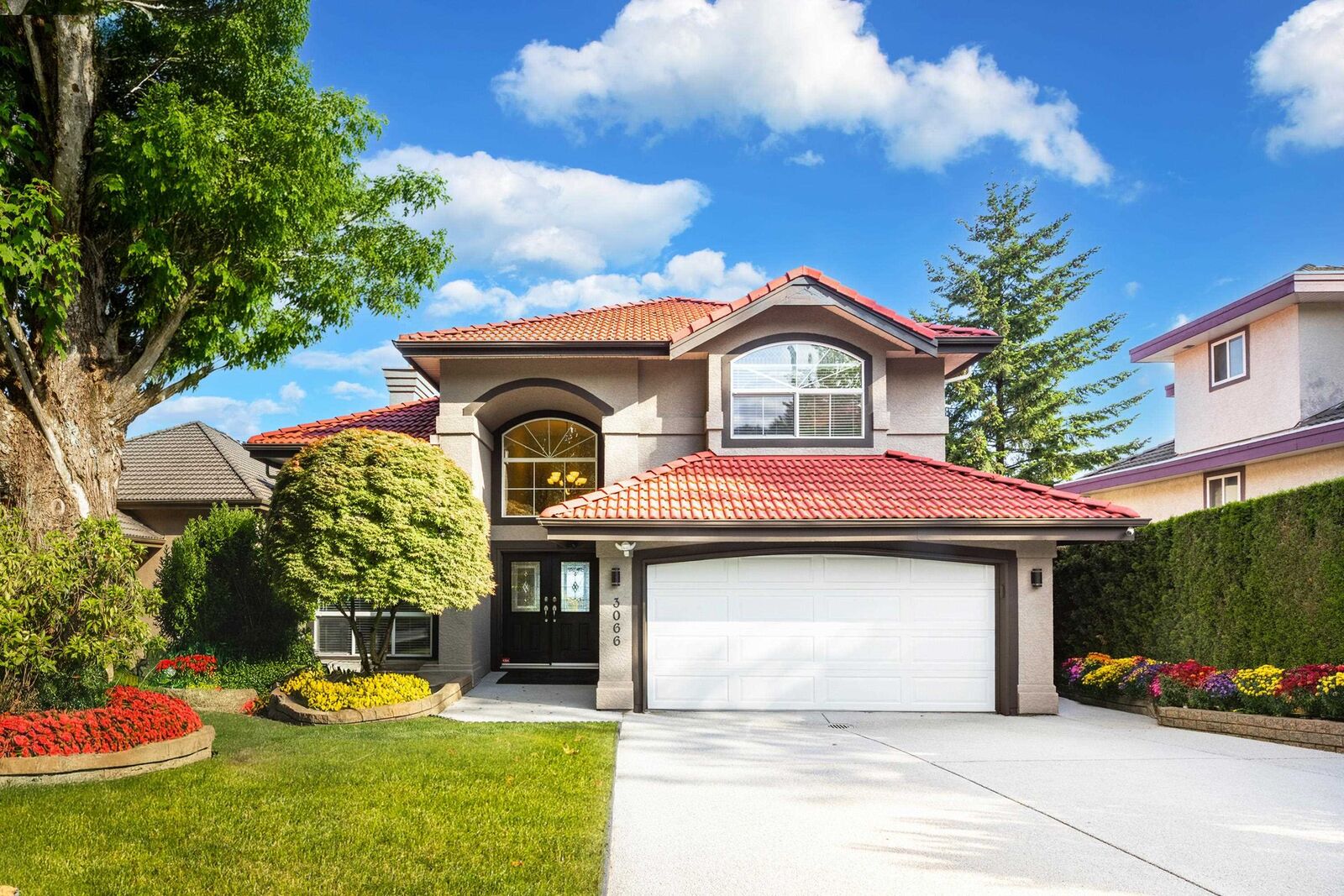 Property Photo:  3066 Tanager Court  BC V3E 3C5 