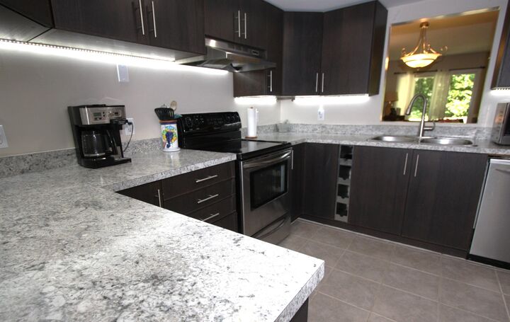 Property Photo: 32361 McRae Avenue 43 BC V2V 4X7