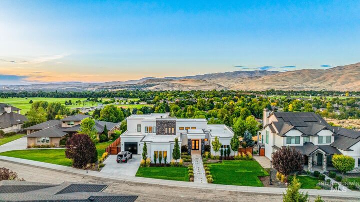 Property Photo:  3492 E Heartleaf Dr  ID 83716 