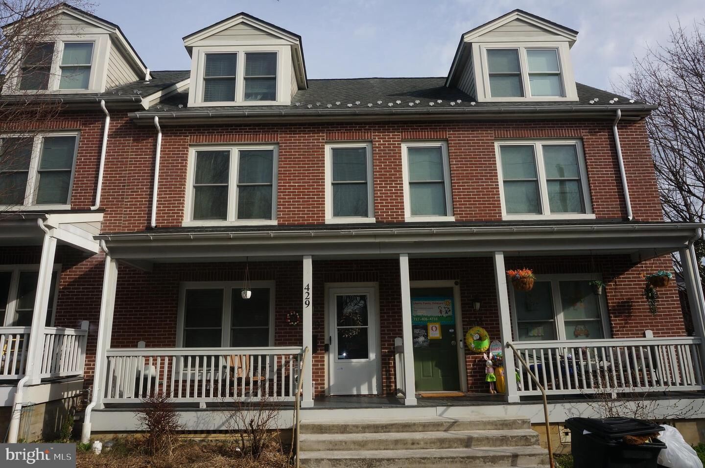 Property Photo:  429 Locust Street  PA 17602 