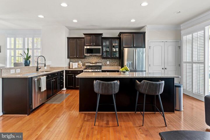 Property Photo:  1401 Occoquan Heights Court  VA 22125 