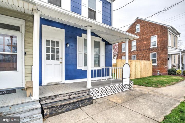 Property Photo:  631 S Ogontz Street  PA 17403 