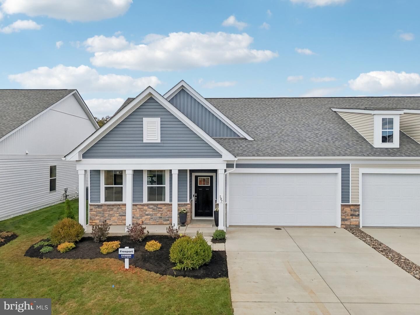 Property Photo:  122 Trellis View Lane  VA 22602 