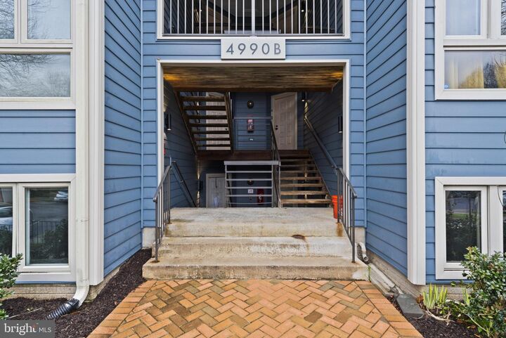 Property Photo:  4990 Dorsey Hall Drive B2  MD 21042 