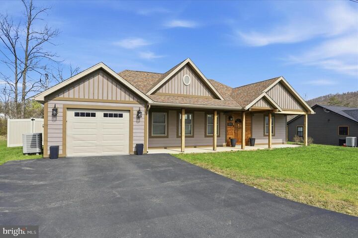 Property Photo:  138 Redwood Lane  WV 26726 