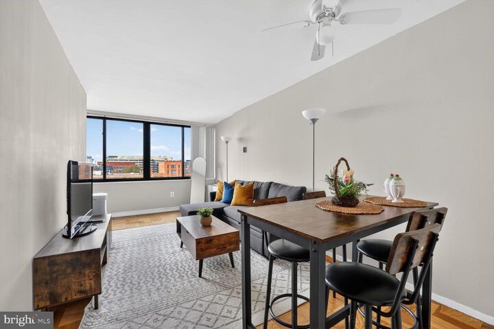Property Photo:  2030 F Street NW 908  DC 20006 