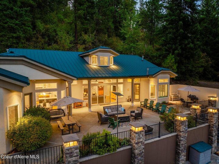 Property Photo:  14074 N Peony Ct  ID 83835 