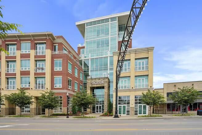 Property Photo: 1145 N High Street OH 43201