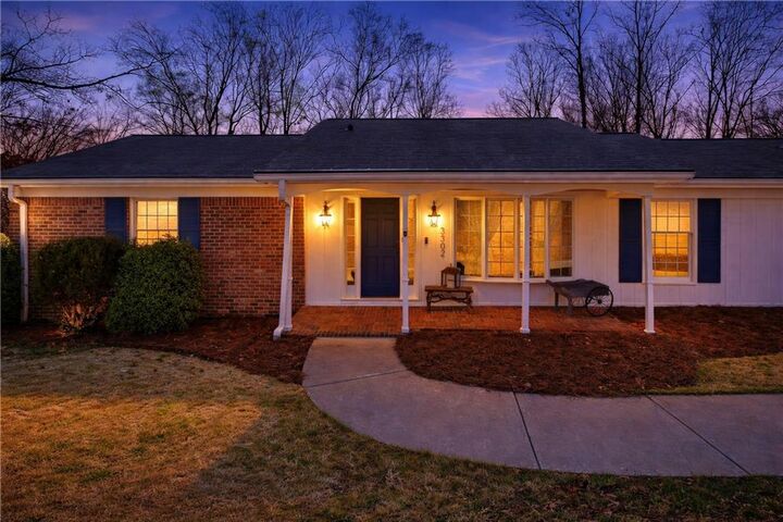 Property Photo:  3302 Hickory  GA 30506 