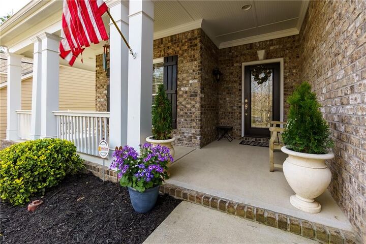 Property Photo:  7553 Copper Kettle Way  GA 30542 