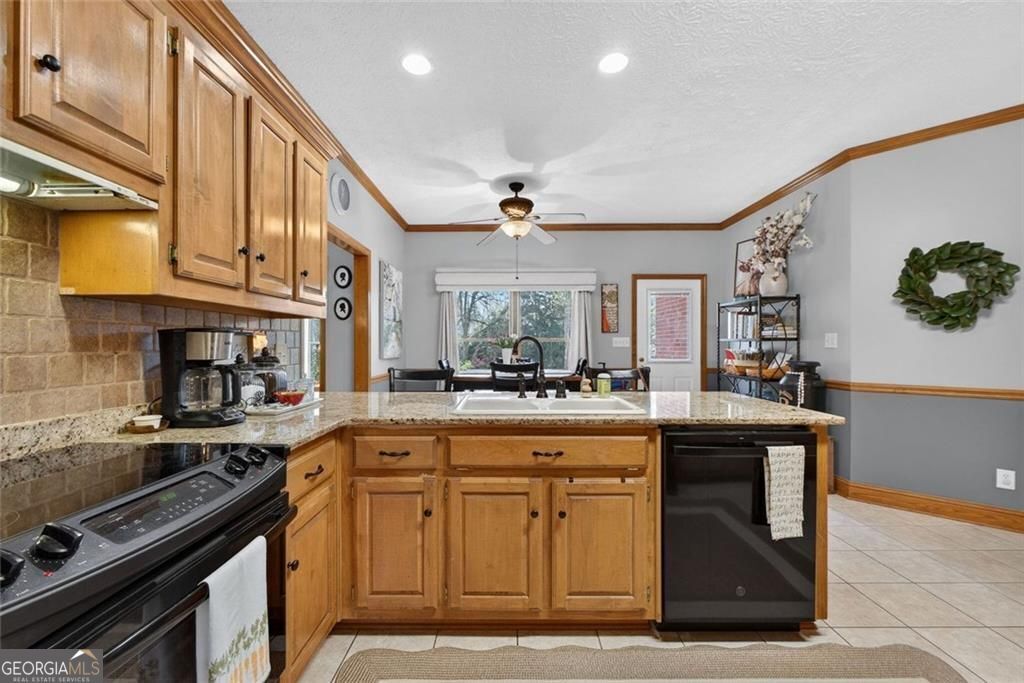 Property Photo:  1106 Sequoia Trail  GA 30252 