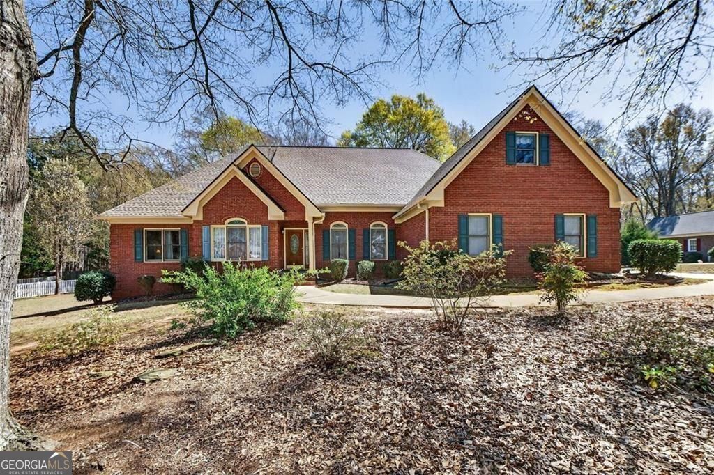 Property Photo: 1106 Sequoia Trail GA 30252