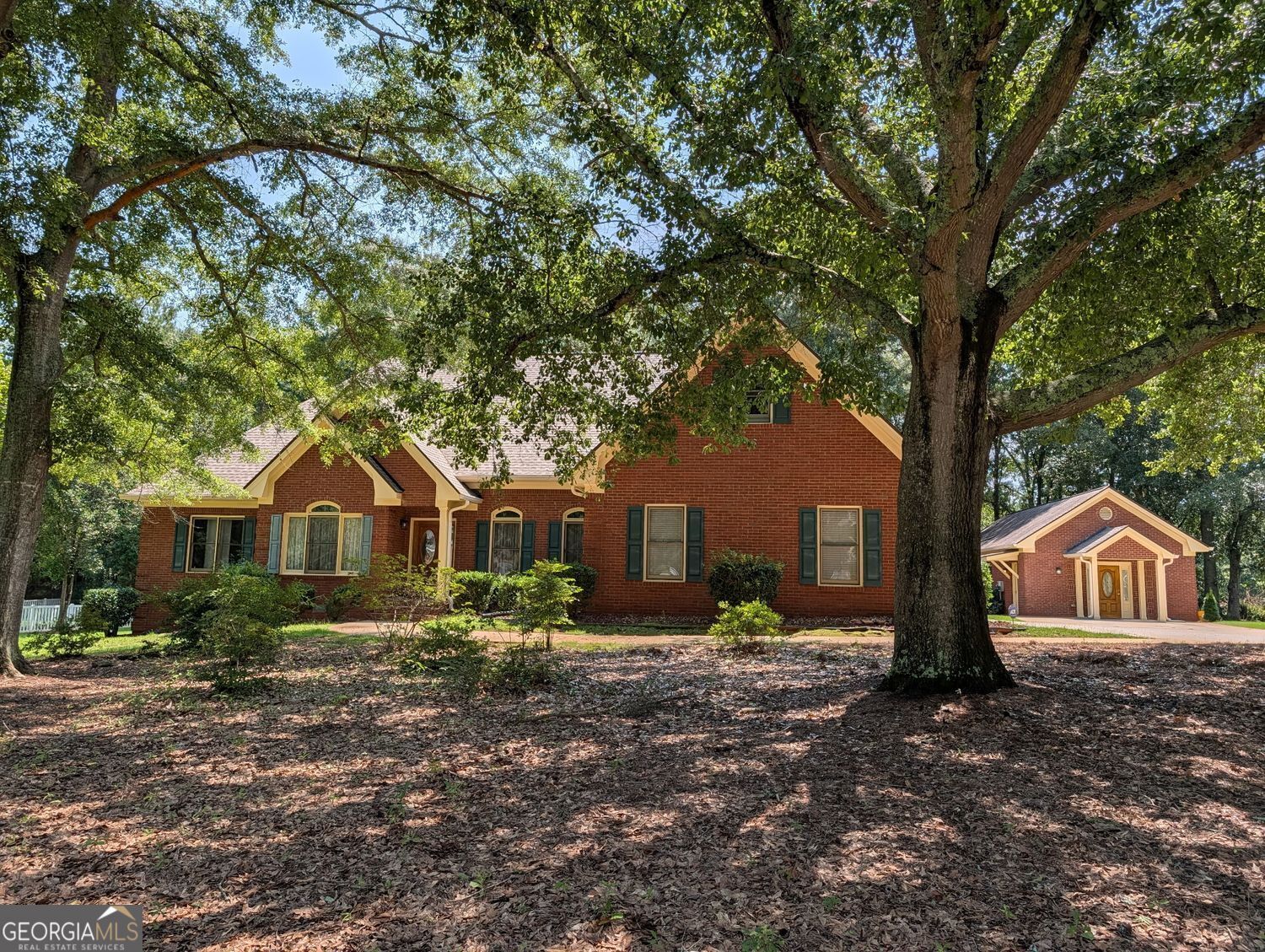 Property Photo:  1106 Sequoia Trail  GA 30252 