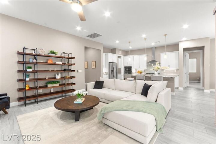 Property Photo: 11832 Saverio Avenue NV 89138