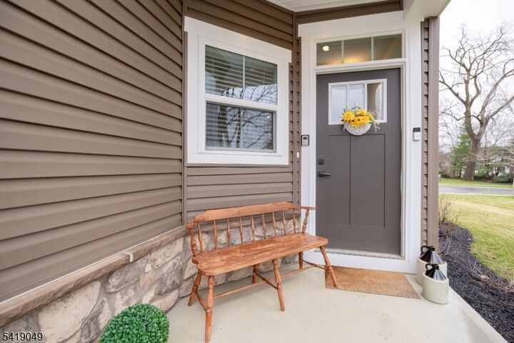 Property Photo:  35 Sparrowhawk St  NJ 07882 