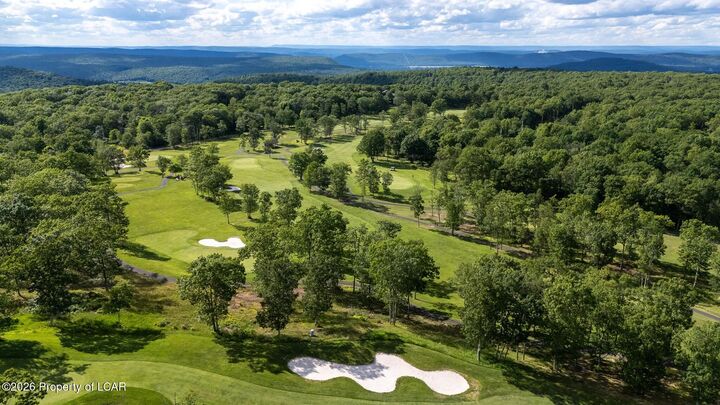 Property Photo: 476 Crooked Stick Lane PA 18202