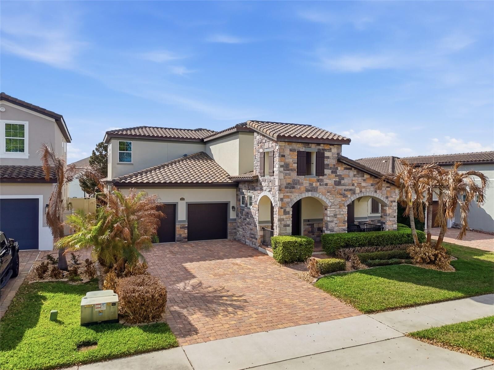 Property Photo: 1646 Holcomb Creek Street FL 34787