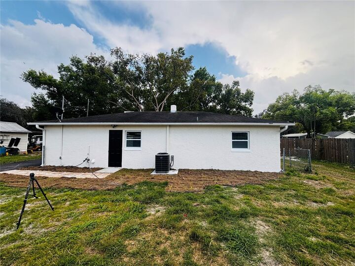 Property Photo: 37421 Lupine Drive FL 33541