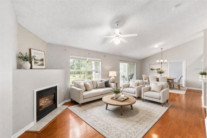 Property Photo: 10000 SW 52nd Avenue 95 FL 32608